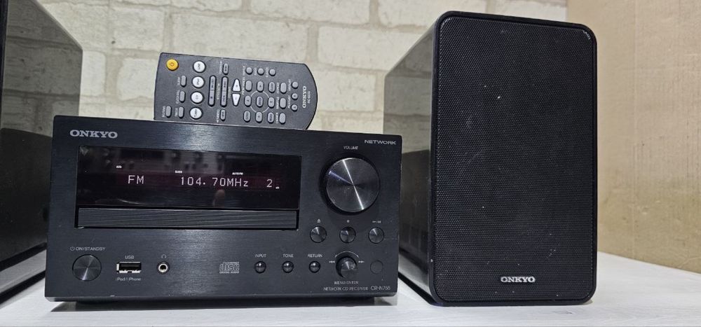 Мережевий Музичний центр/ресивер Onkyo D-T15/CR-N755 USB,FLAC
