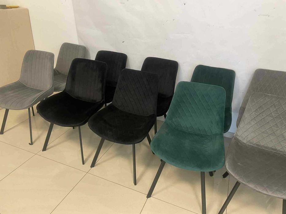 (192WN) Krzesła pojedyncze, wyprzedaż 49 zł sztuka