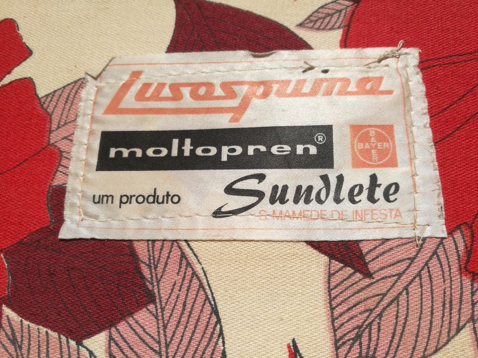 Super raros vintage 1950 camping beds em estado de novo