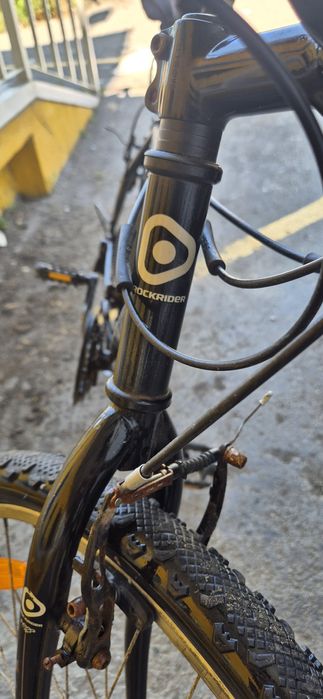 Vendo bicicleta Rockrider em bom estado.