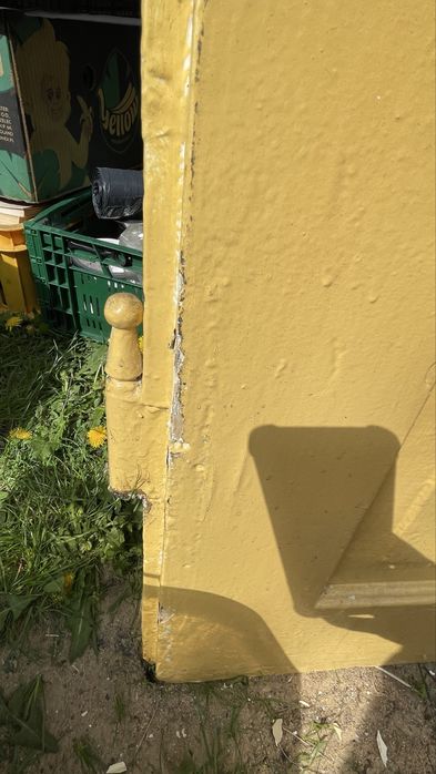 Stare ponoemieckie drzwi wejsciowe