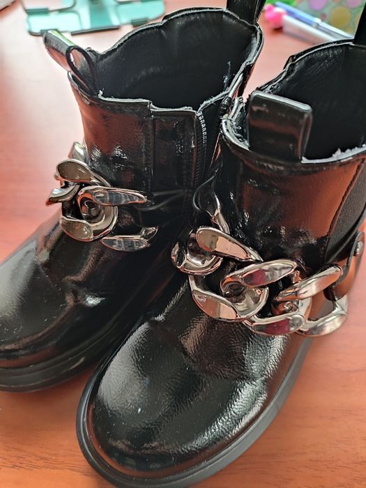 Весняні дитячі ботіночки