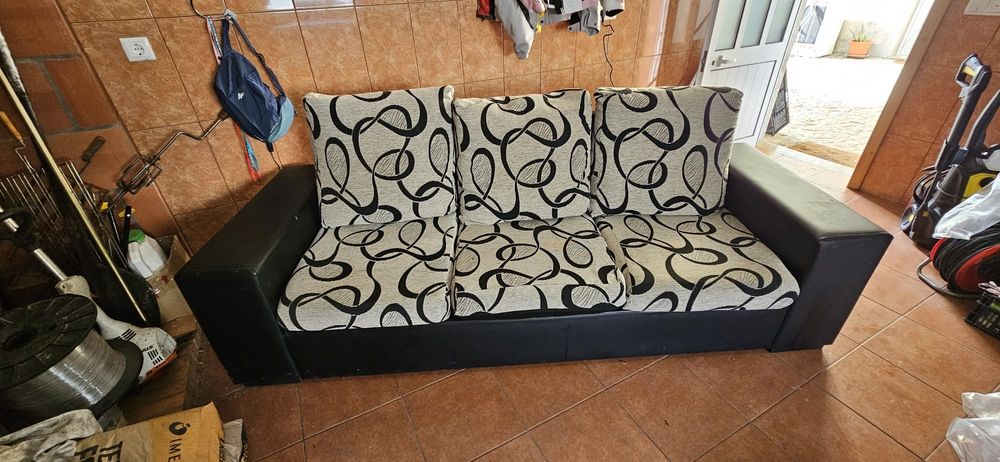 Cofre de viagem sem novo sofá 3 lugares e gps totom