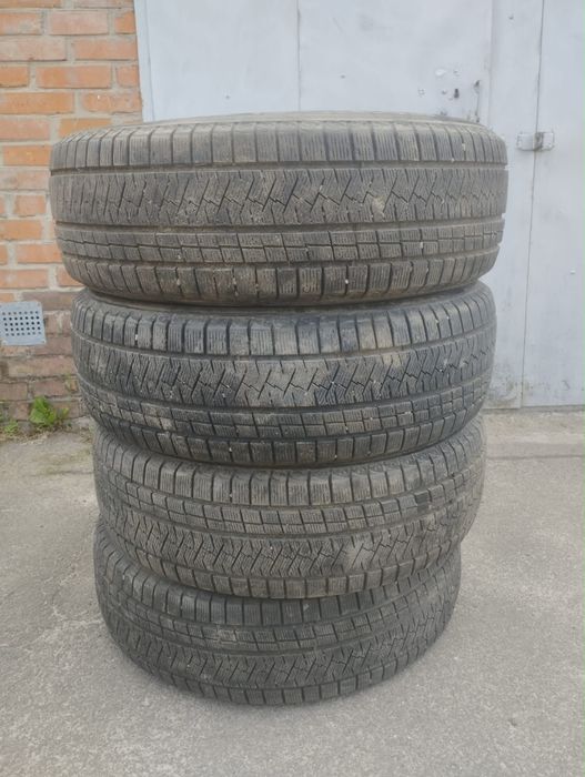 Продам зимові шини 4 шт ТРІАНГЛ