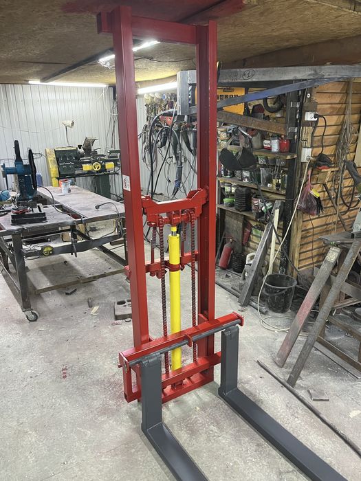 Штабелер рокля вилочний навантажувач на мінітрактор