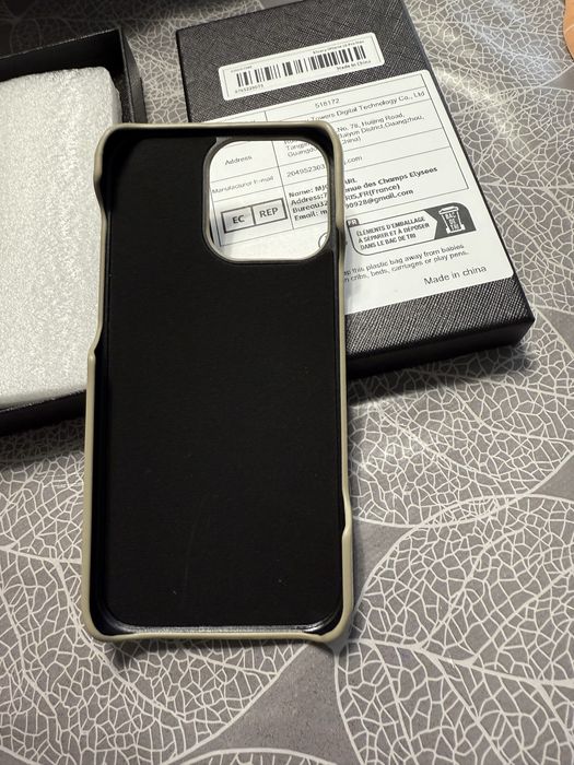 Чохол для iphone 16 pro max