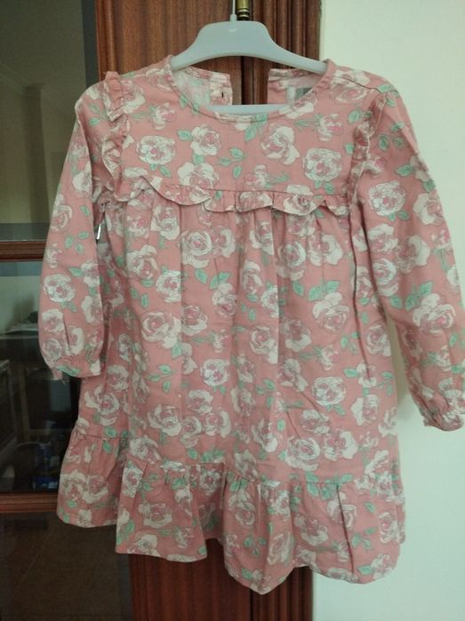 Vestido da Primark tamanho 18/24 meses