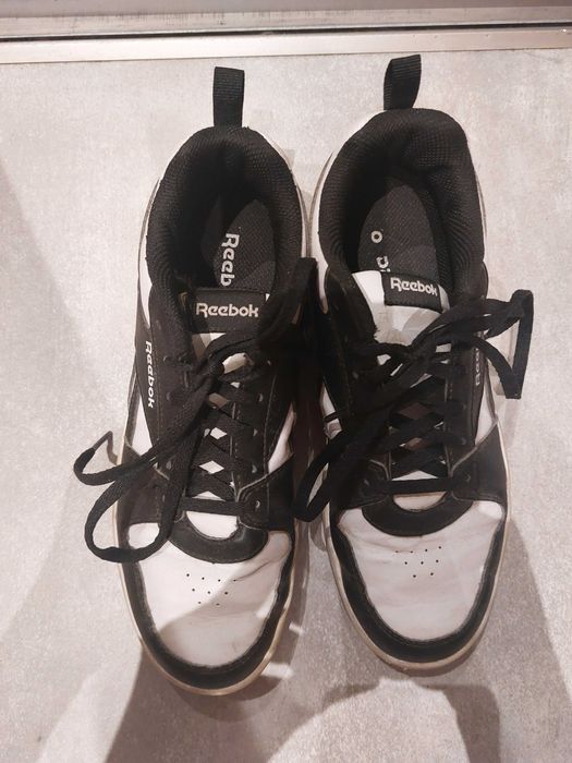 Chłopięce buty Reebook rozmiar 36,5
