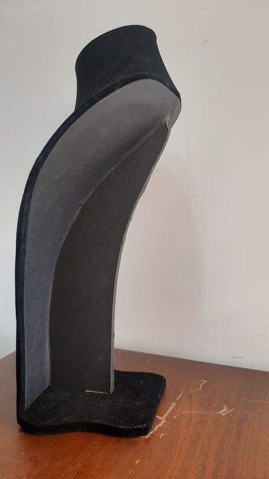 Busto para colares
