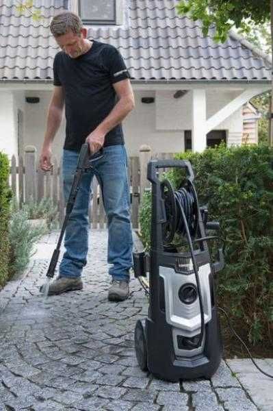 Мощная мойка высокого давления+щітка PowerPlus 140 бар Бельгия