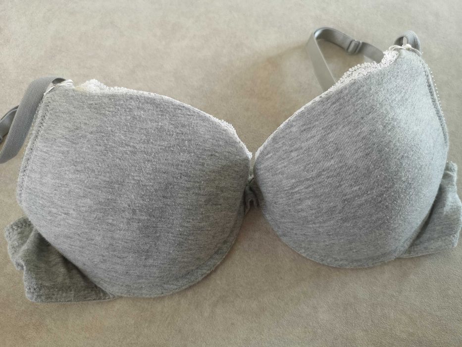 Biustonosz H&M 75B