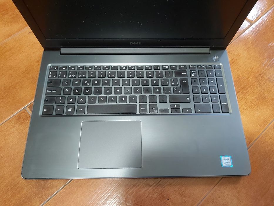 Portátil Dell Vostro 15 - intel i5