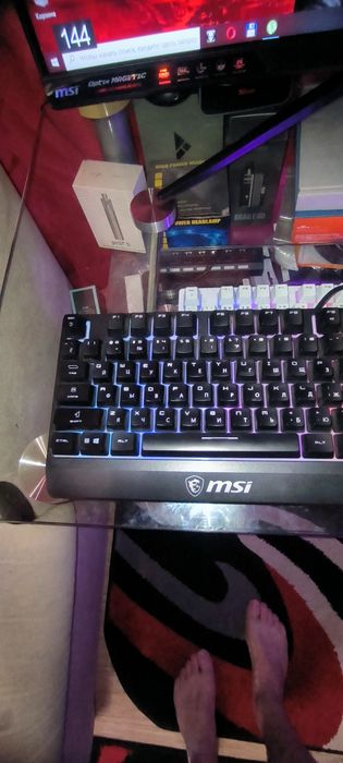 Продам клавиатуру Msi vigor GK30