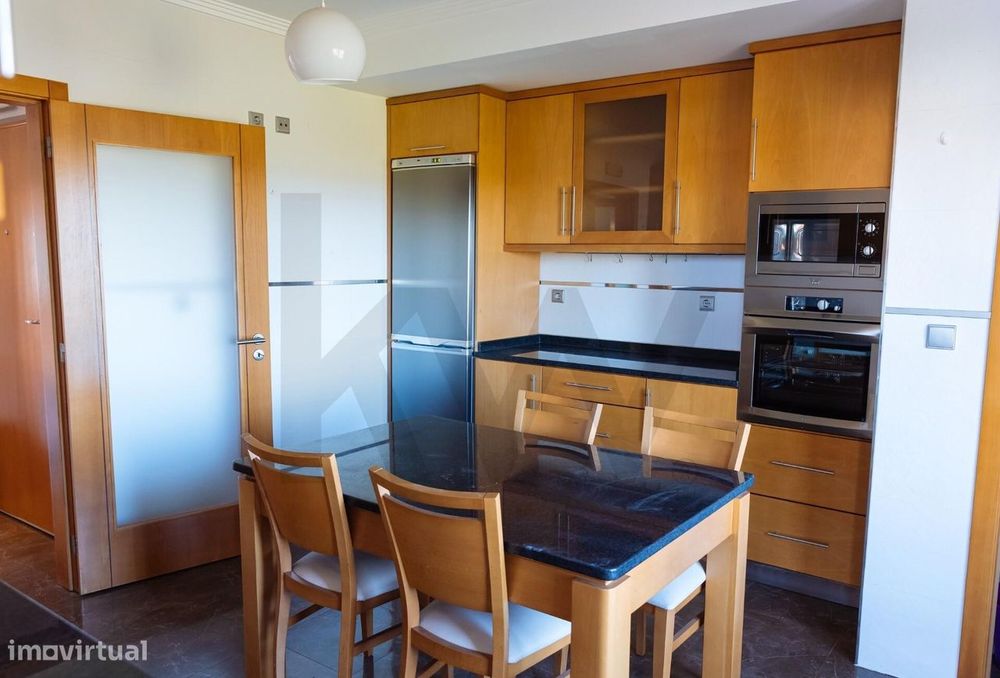 Apartamento T3 em Trancoso – Zona calma e próxima de todos os servi