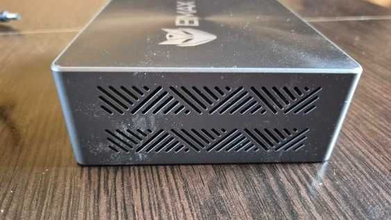 Komputer BMAX Mini PC