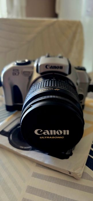Máquina fotográfica Canon