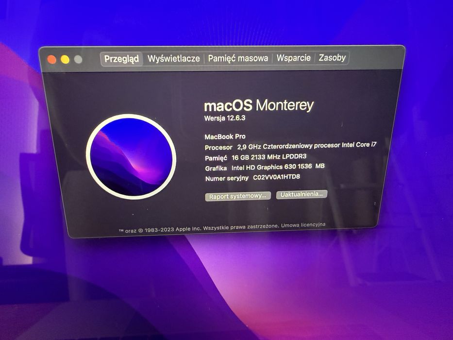 MacBook Pro 15" 2017 i7 / 16 GB / 512 GB / Radeon Pro 560