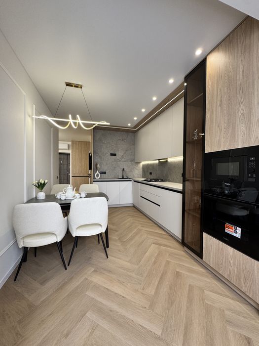 Продаж красивоі 1,5 кім квартири Центр ,сучасний ремонт.Під програми