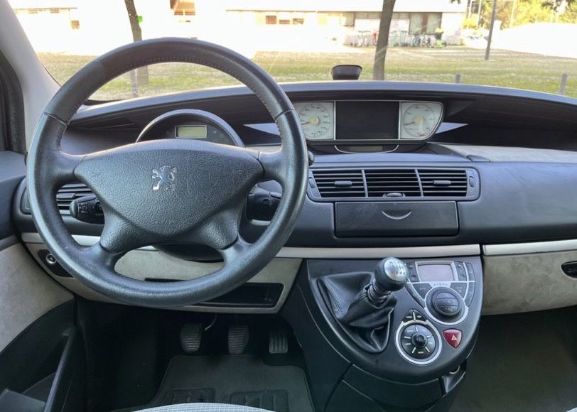 PEUGEOT 807 2.0 HDI NAVTECH