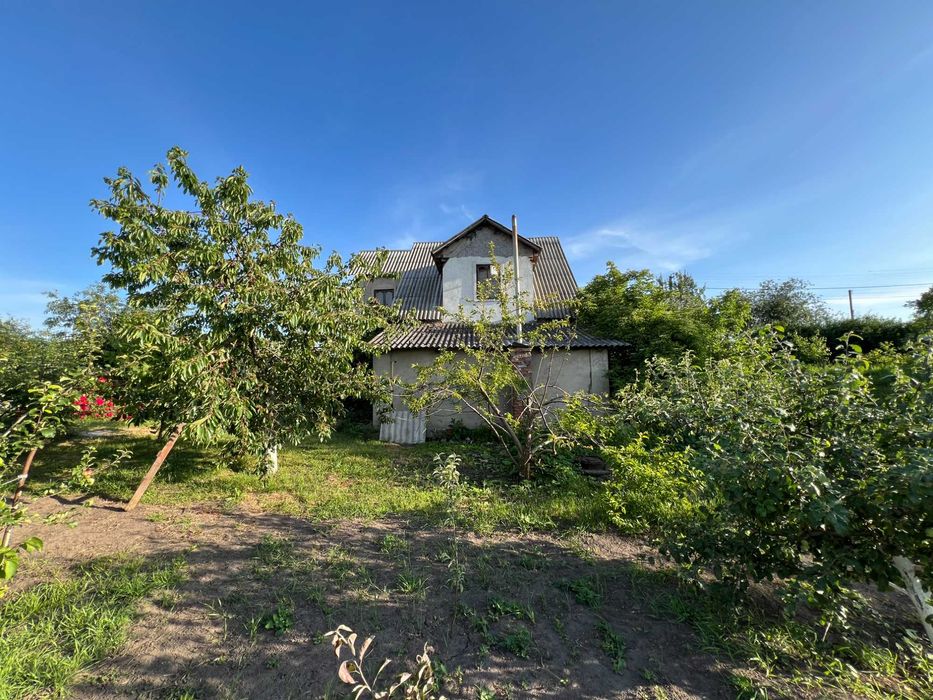 Продається будинок в м. Сквира.