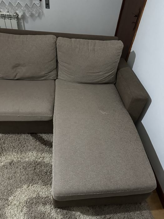 Sofa com chaise loungue reversivel