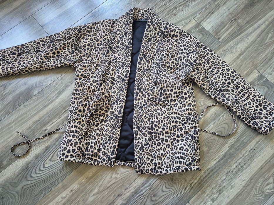 New collection Kurtka/narzutka/marynarka damska rozm. uni