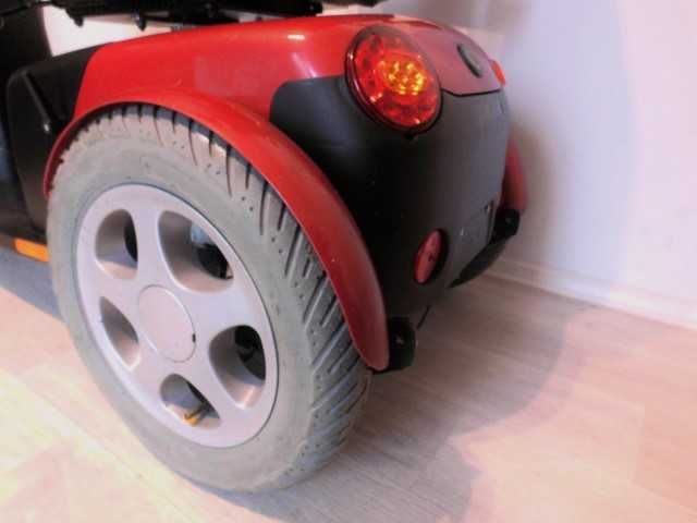 skuter inwalidzki elektryczny dla SENIORA wysokie koła JAKOŚĆ TROPHY 6