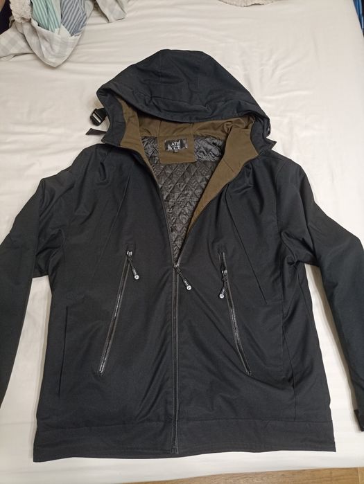 Демі куртка розмір 52