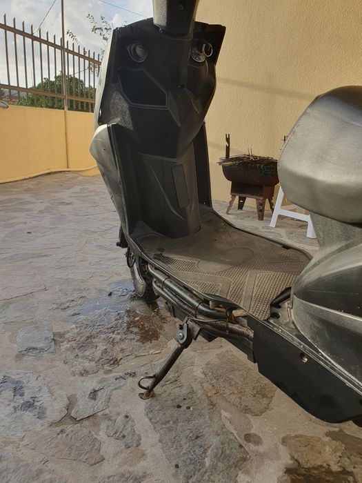 Moto eléctrica..
