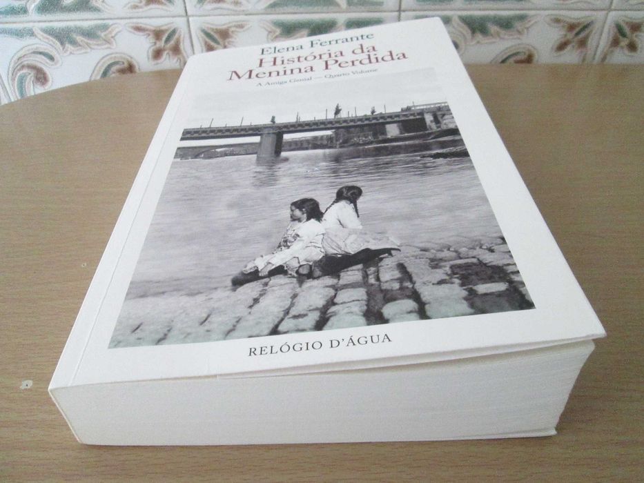 História da Menina Perdida de Elena Ferrante