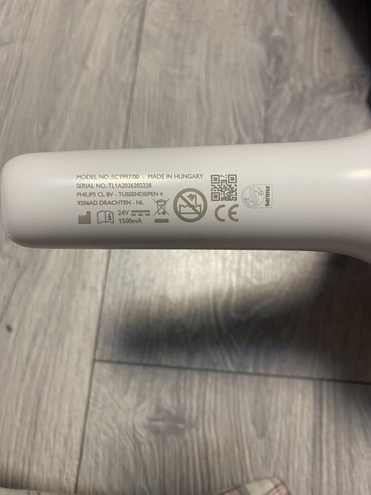 Фотоепілятор Philips Lumea Advanced