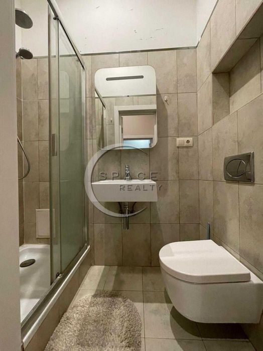 Оренда затишна 3к. квартира в історичному центрі Києва, на Воздвиженці