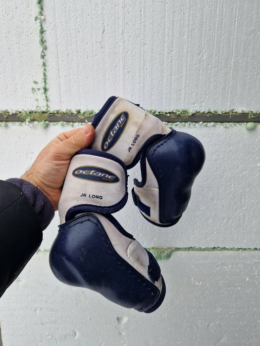 Хокейна форма краги налокотники