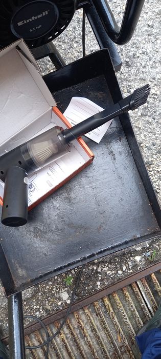 Mini-aspirador auto recarregável