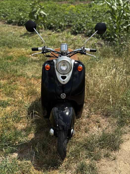 Продам скутер Yamaha vino