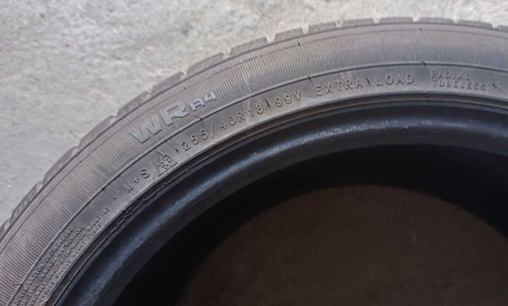Opony zimowe Nokian 255/40/18 XL 2szt.