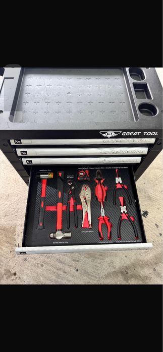 Vendo carrinho de ferramentas com 7 gavetas rodas e fechadura