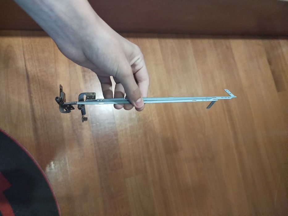 ASUS Laptop Display Support Stems64751956061571122