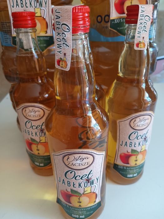 Ocet jabłkowy  i czosnek niedźwiedzi