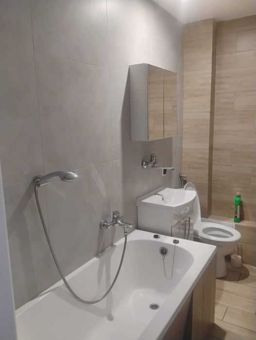 Mieszkanie wynajmę 49 m2 w Centrum  2 piętro