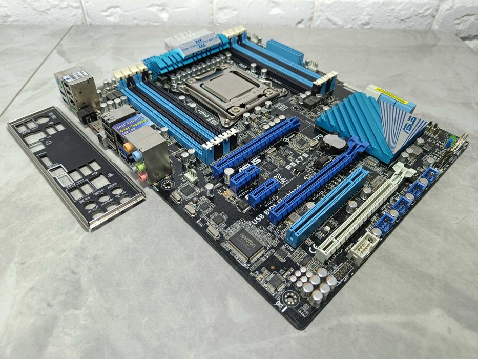 ТОПОВИЙ КОМПЛЕКТ ASUS P9X79 + процесор Intel Core i7-4820K LGA2011