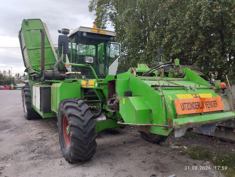Kombajn AVR ARB230