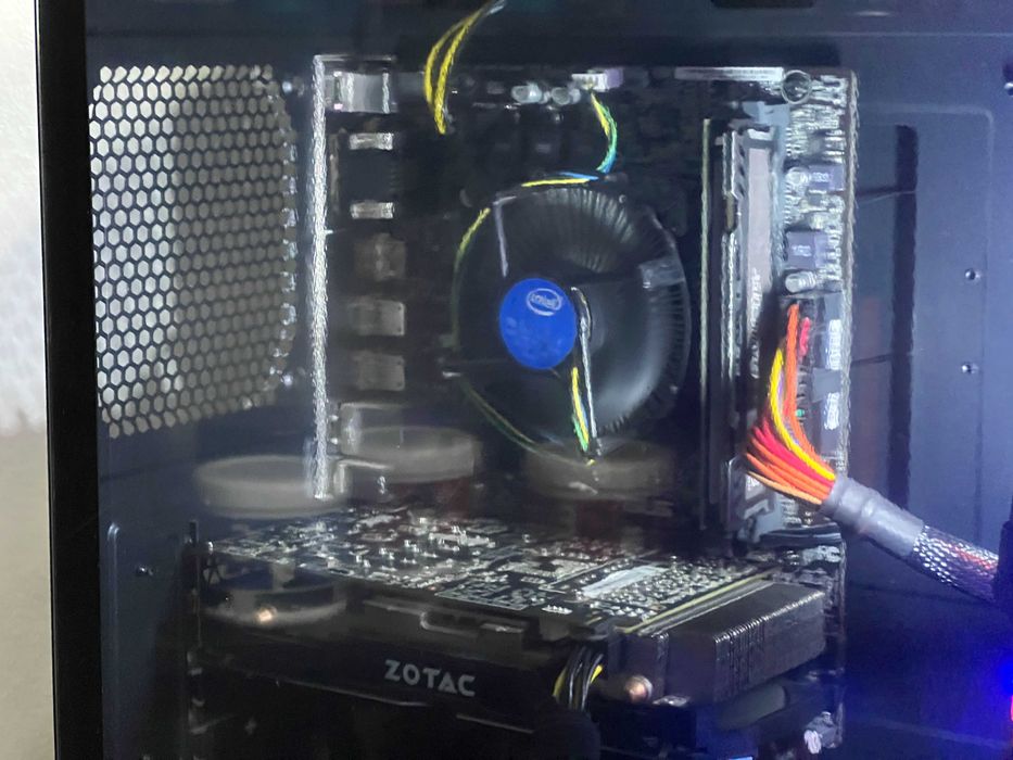 i7-6700 + GTX 1060 6Gb + 16Gb RAM