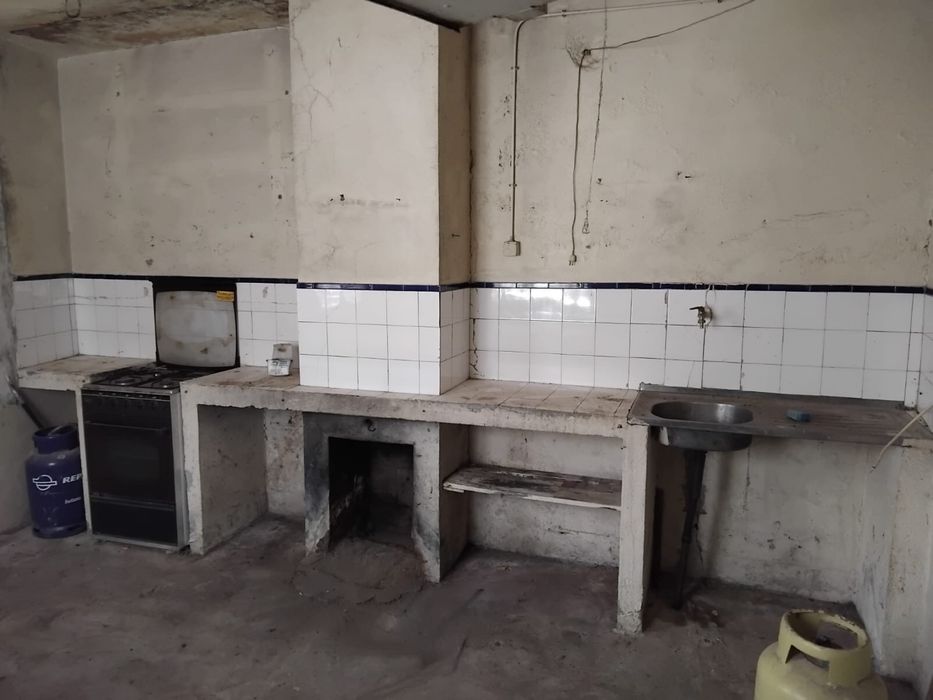 Moradia para reabilitacao Sardeiras de Cima EXCELENTE OPORTUNIDADE