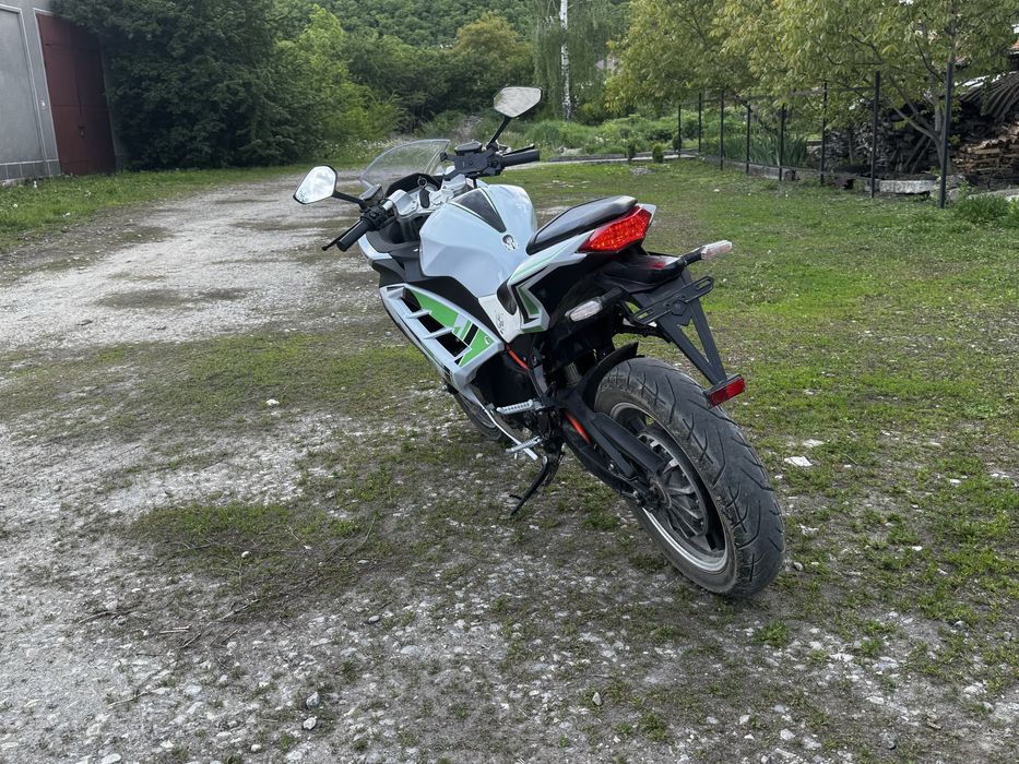 Електромотоцикл Like Bike Earth White