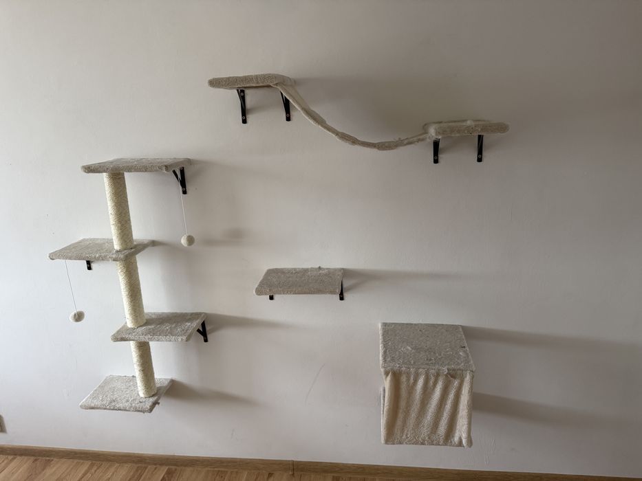 drapak dla kota do zawieszenia na scianie