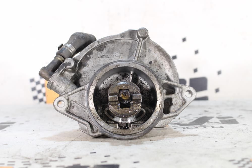 Depressor dos travões / bomba de vácuo AUDI A6 (4F2, C6)