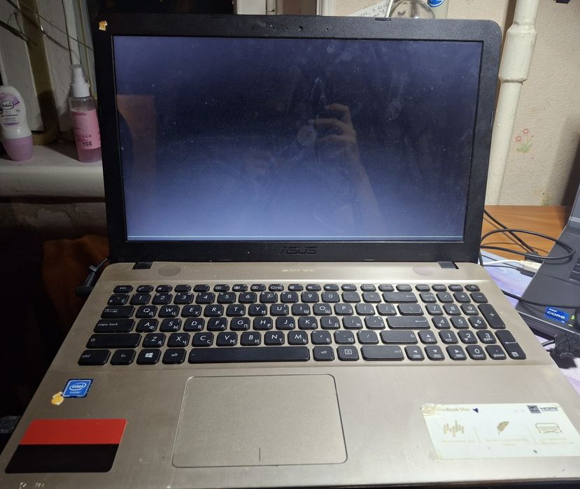 Продаю Ноутбук ASUS