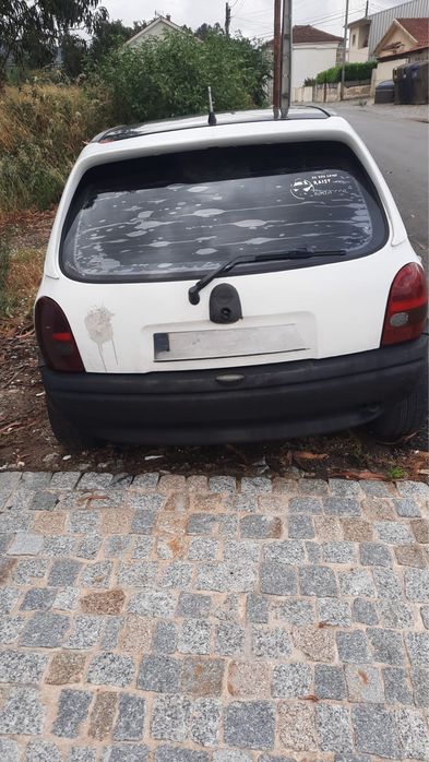 Vende se opel corsa B
