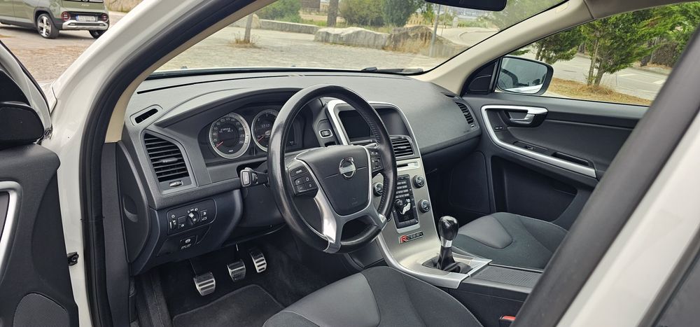 Volvo XC60 2.0D R-Design Nacional